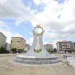 Lale ve Ay Yıldız’ın muhteşem uyumu