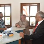 Belediyemiz ilçelere asfalt desteğinisürdürüyor