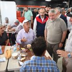 Hayvan pazarındaki lokantaya besicilerden 5 yıldız