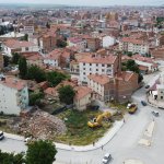 Belediye Azerbaycan Caddesinde yıkım yaptı