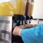 Belediyemizden soğuk limonata ikramı