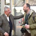 Başkan Aşgın'dan gazetecilere jest