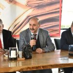 Başkan Aşgın'dan gazetecilere jest