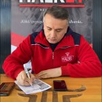 Çöplü, hem siparişleri aldı hem etleri teslim etti