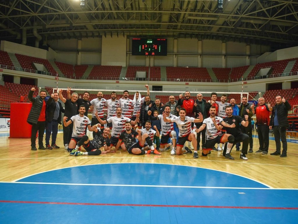 Çorum’un Efeleri Kupayı Aldı