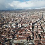 Karakeçili Yoluna engel binalar bir bir yıkılıyor