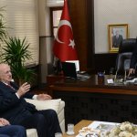 Kahraman ve Aksu Belediyeyi ziyaret etti