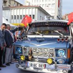 Klasik otomobiller göz kamaştırdı