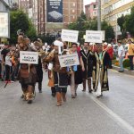 Kortej geçişi renki görüntülere sahne oldu