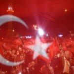 15 Temmuz Hürriyet Meydanına binlerce insan akın etti