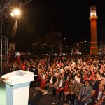 15 Temmuz Hürriyet Meydanına binlerce insan akın etti