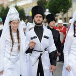 Kortej geçişi renki görüntülere sahne oldu