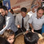 Belediyemiz 1,5 ton aşure dağıttı