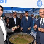 Belediyemiz 1,5 ton aşure dağıttı