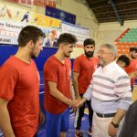 Başkan Aşgın, güreşçileri kutladı