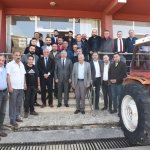 Aşgın, traktörcü esnafıyla bir araya geldi