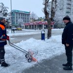 40 araç ve 200 personelle karla mücadele