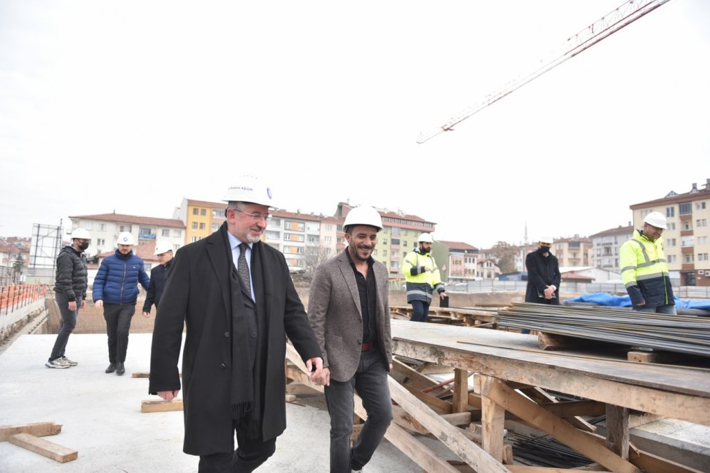 Başkan Aşgın’dan Bedesten ve Çok Katlı Yeraltı Otopark’ında inceleme