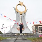 Binevler Kavşağındaki Ay-Yıldız anıtı törenle açıldı