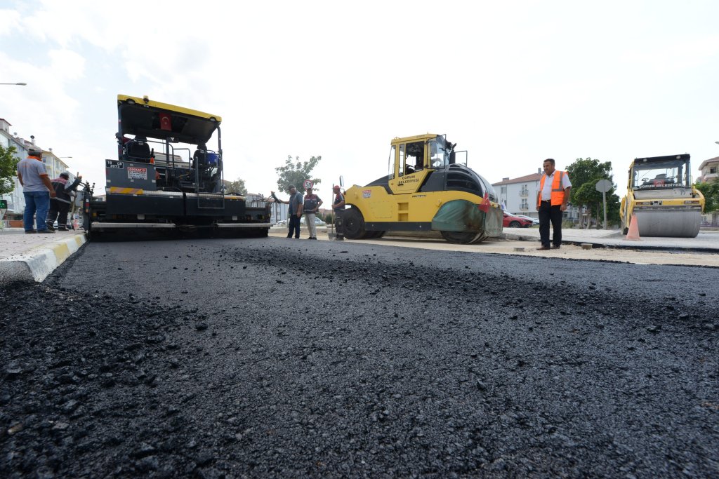 Kapaklı 1. Cadde’nin altyapı ve asfaltı tamamlandı