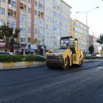 Bozuk ve yıpranan yolların yenilenmesine devam ediliyor