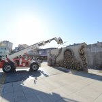 Kadeş Barış Meydanı’na leblebi ve Hitit Figürü rölyefleri