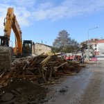 Belediye Alaybey Sokak’ta genişletme yapıyor