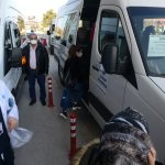 Pandemi hastanelerinde görev yapan sağlık çalışanları 2022’de de toplu ulaşımdan ücretsiz yararlanacak