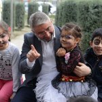 Başkan Aşgın çocuklarla bayramı kutladı