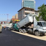 Belediyemiz, Cengiz Topel'in asfaltını yeniledi