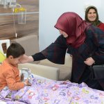 Mazlum coğrafyadaki çocuklarında gülmeye hakkı var