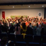 Minikler tiyatroyla eğlendi