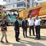 Belediye, şehrin her sokağına her caddesine hizmet götürmeye devam ediyor
