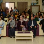 Çocuklardan anneler günü programı