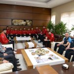 Voleybol takımından Başkan Gül’e ziyaret