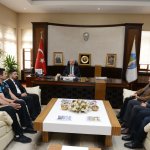Voleybol takımından Başkan Gül’e ziyaret