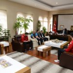 Voleybol takımından Başkan Gül’e ziyaret