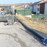 İçme suyu hattı yola alındı