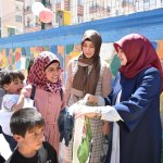 Başkan Aşgın, mülteci çocuklara sürpriz yaptı