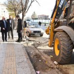 Fatih Caddesinde de çöp konteynırları yer altına alınıyor