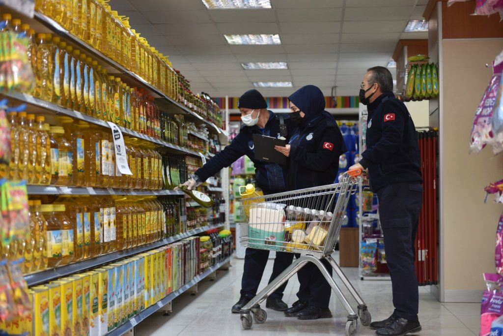 Zabıta ekiplerinden KDV indirimi denetimi