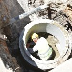 Çiftlik Çayırı 11. Sokakta atık su hattı yenileniyor