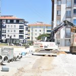 Çiftlik Çayırı 11. Sokakta atık su hattı yenileniyor