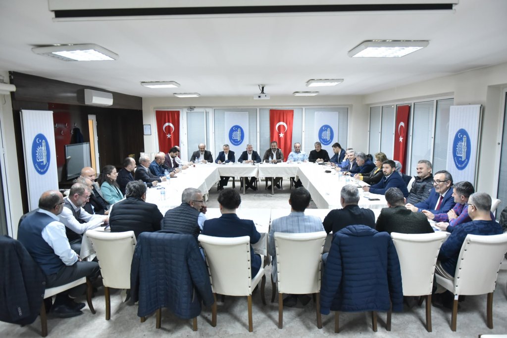 Başkan Aşgın, birim müdürleriyle iftar yaptı