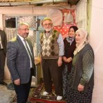 Dünya Yaşlılar Günü'nde anlamlı ziyaret