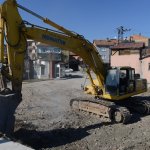 Metruk binaların yıkımlarına devam ediliyor