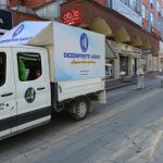 Ana caddelerde dezenfekte çalışmaları sürüyor