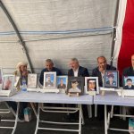 Başkan Aşgın ve Rektör Öztürk, Diyarbakır anneleriyle nöbet tuttu