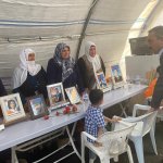 Başkan Aşgın ve Rektör Öztürk, Diyarbakır anneleriyle nöbet tuttu