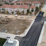 İpeklievler’e asfalt